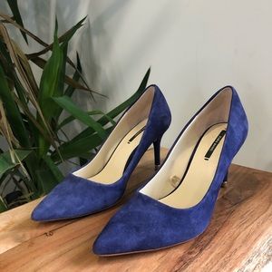 ZARA - Navy Blue Pumps